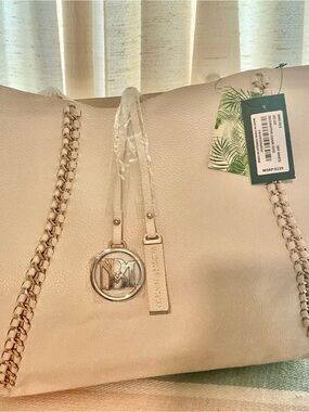 👜 NWT Badgley Mischka "Decorative Chain" Tote - Off-White